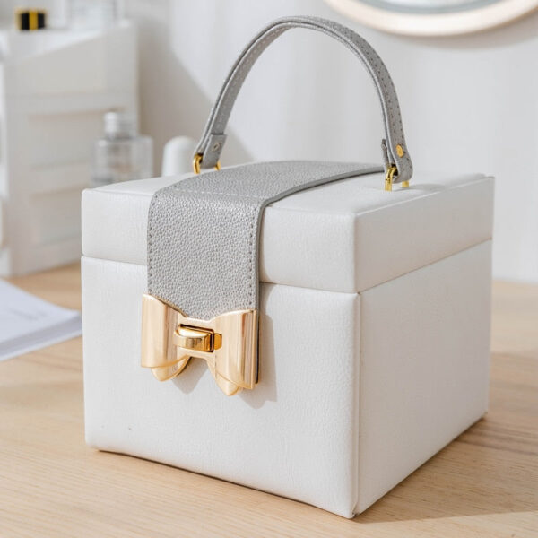 Boîte à Bijoux à Emporter